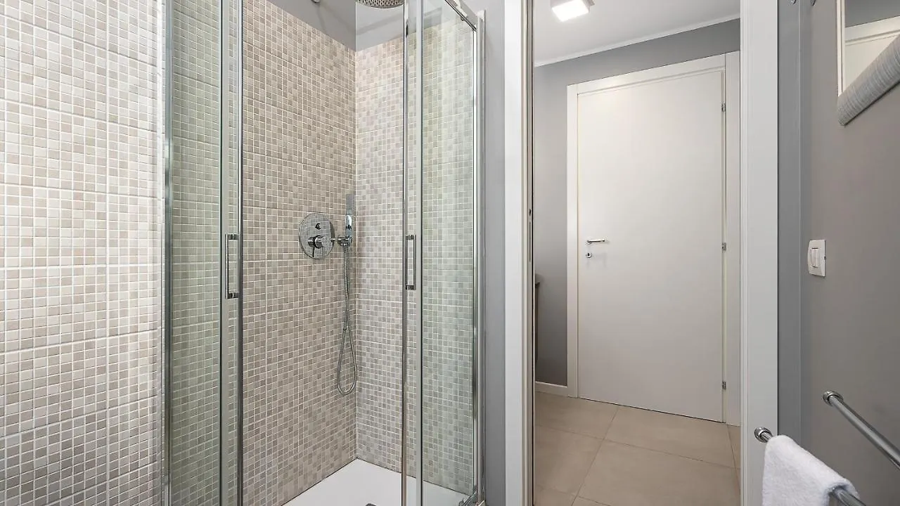 Classbnb - Due Moderni Appartamenti A 1Km Dall'Arco Della Pace Milan Apartment