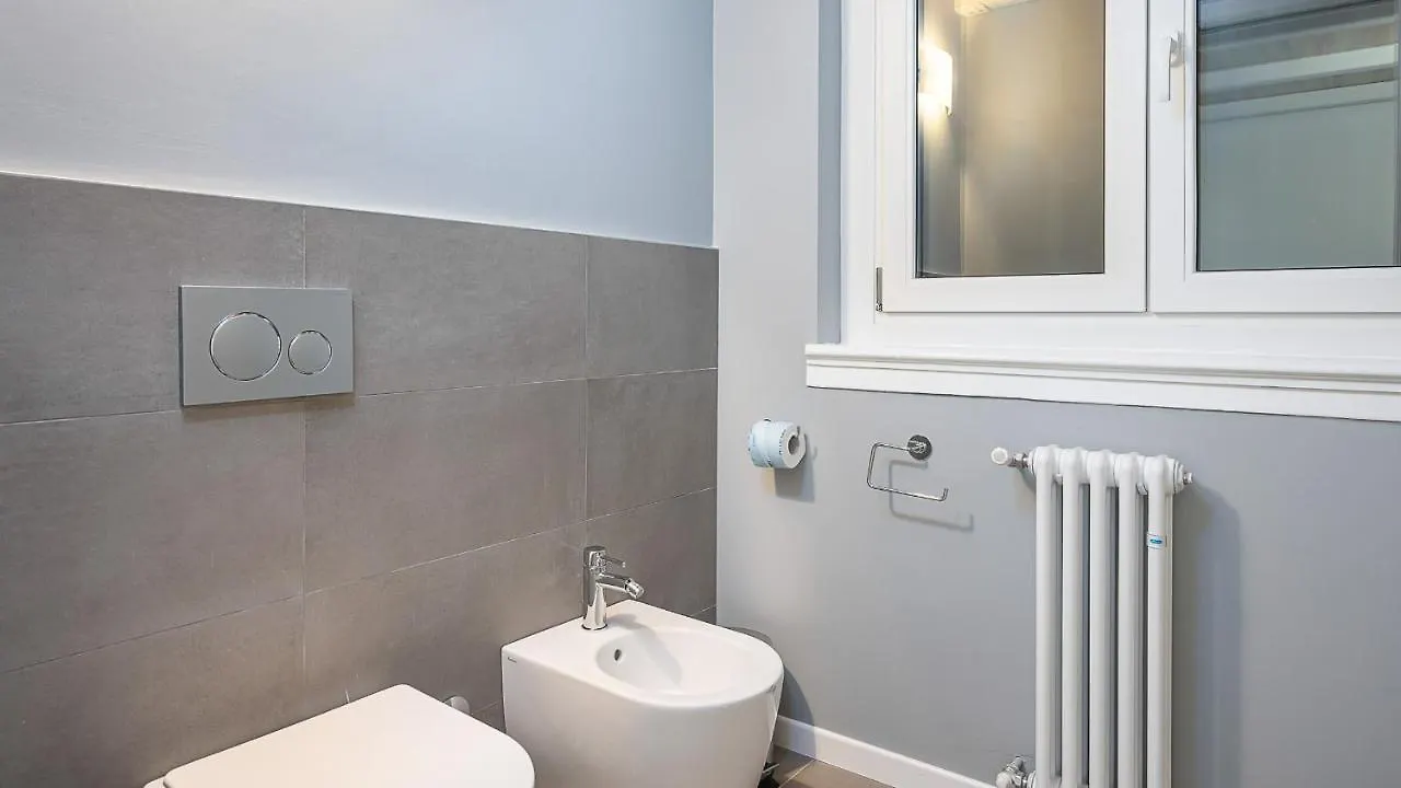 Classbnb - Due Moderni Appartamenti A 1Km Dall'Arco Della Pace Milan Apartment