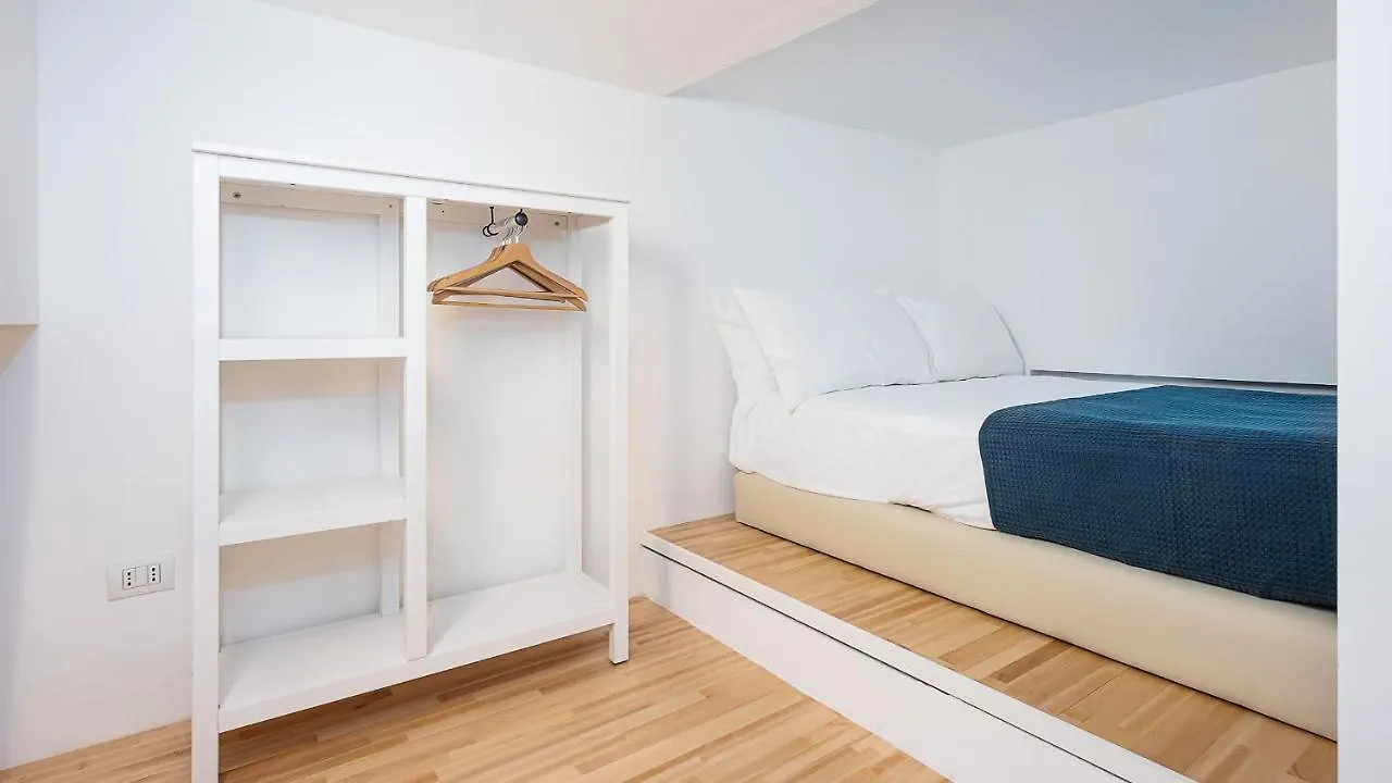 Classbnb - Due Moderni Appartamenti A 1Km Dall'Arco Della Pace Milan