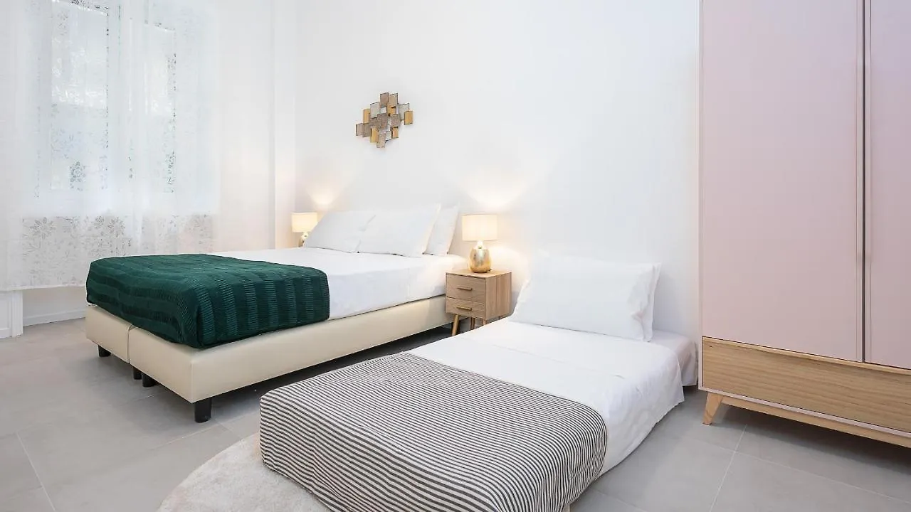 Classbnb - Due Moderni Appartamenti A 1Km Dall'Arco Della Pace Milan 0*,